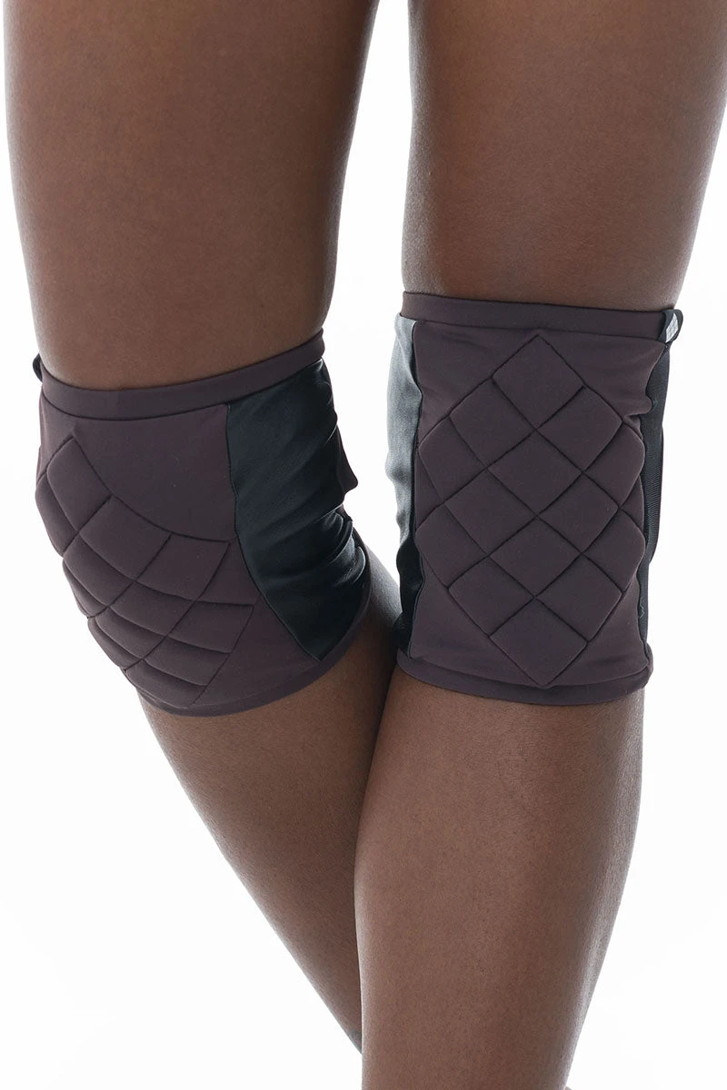 Poledancerka Grippy Kneepads - Nude 03 (with Pocket) 1 Poledancerka Grippy Kneepads - Nude 03 (with Pocket)