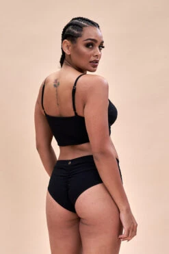 Lunalae Low Waist Shorts - Ribbed Black 7 Lunalae Low Waist Shorts - Ribbed Black -Pole Wear Shop 221011 LunaLae 02 0090