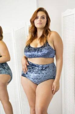 Lunalae Delphine Top - Gunmetal Velvet -Pole Wear Shop 6R7A7736