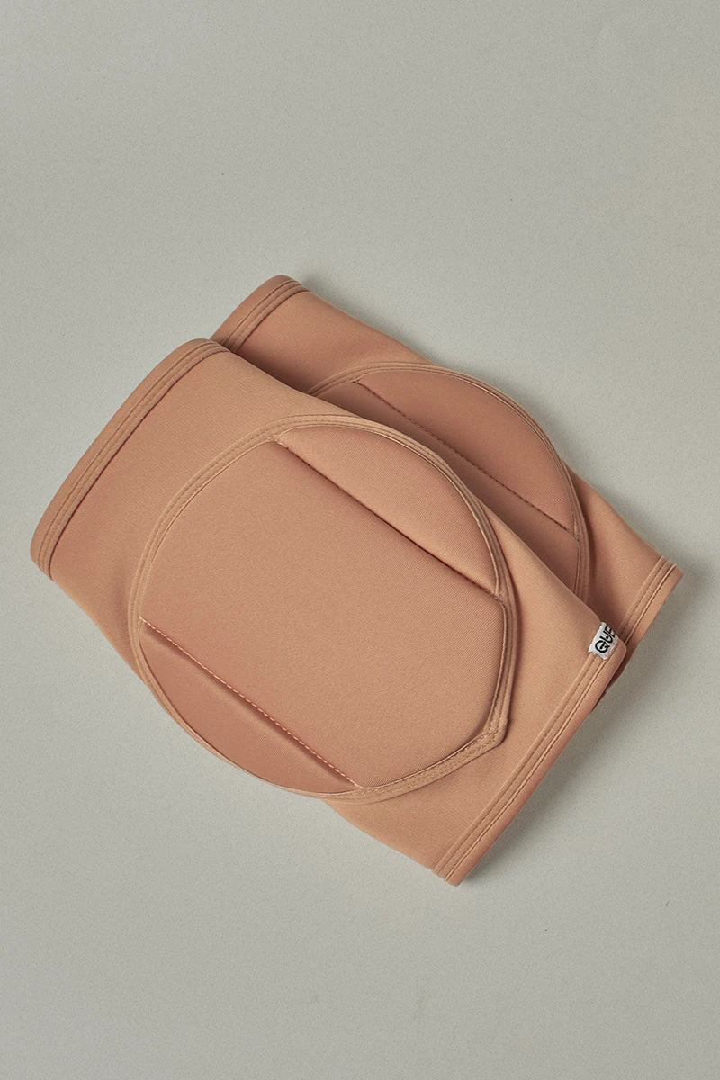 Queen Kneepads - Caramel 5 Queen Kneepads - Caramel - Image 5