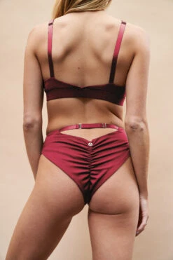 Lunalae Hannah Low Waist Bottoms - Recycled Burgundy 11 Lunalae Hannah Low Waist Bottoms - Recycled Burgundy -Pole Wear Shop Copyof220701 LunaLae 19 0867copy