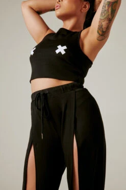 CXIX XX Tee 2.0 - Black 9 CXIX XX Tee 2.0 - Black -Pole Wear Shop CreaturesofXIXXXTee2.0 Black21 05 24CreaturesofXIX11847 edit