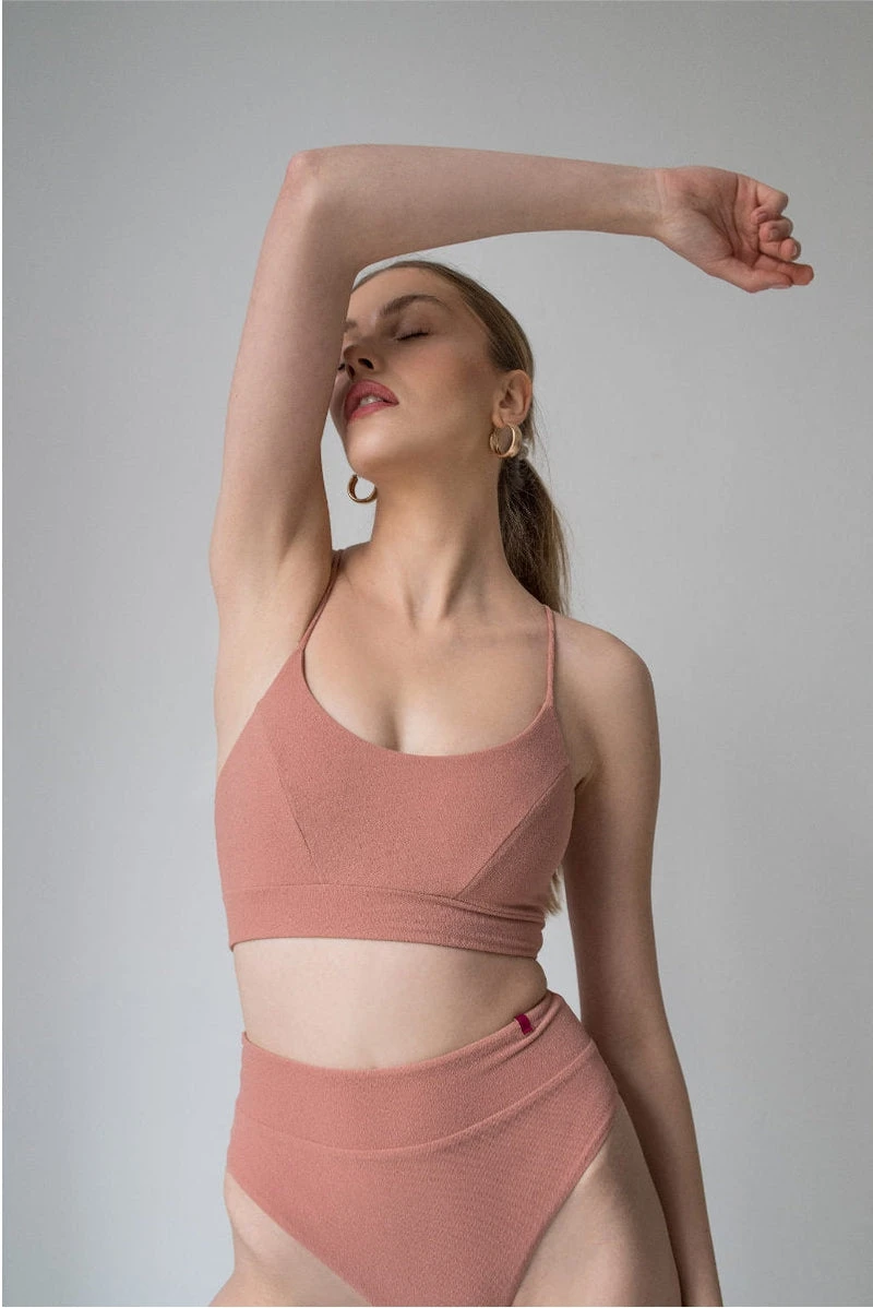 Pole Addict Isla Top -Arnika 4 Pole Addict Isla Top -Arnika - Image 4