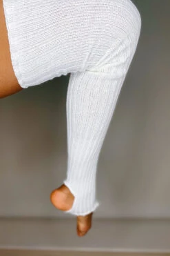 Thigh High Legwarmers - White 7 Thigh High Legwarmers - White -Pole Wear Shop E84DC483 501E 49B0 A82D 4C5E4A8A3155