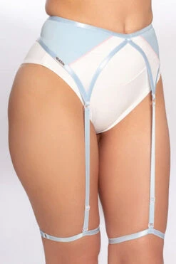 Queen Garter Belt - Sweet Blue