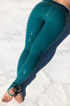 CXIX Gecko Grip Leggings - Teal 7 CXIX Gecko Grip Leggings - Teal -Pole Wear Shop Gecko teal2
