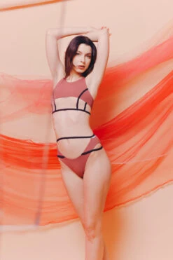 MilaKrasna Pia Top - Dark Rose 6 MilaKrasna Pia Top - Dark Rose -Pole Wear Shop MilaKrasna poledance pia bottom darkrose front editorial 4bdd91b5 7e05 44f2 8481 c1495dd1c235