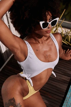 Rolling Malandra Bodysuit - Ribbed White/Yellow