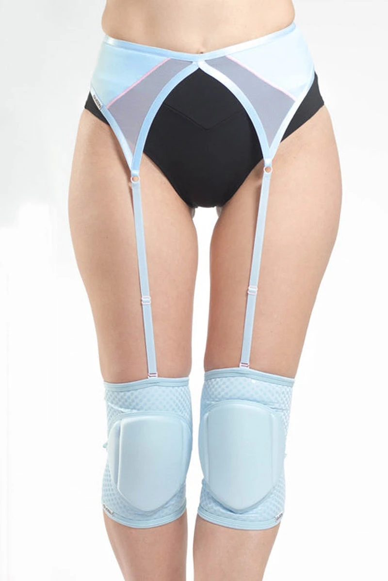 Queen Garter Belt - Sweet Blue 5 Queen Garter Belt - Sweet Blue - Image 5